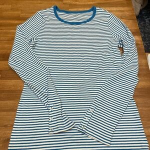 Vintage never worn Gap long sleeve tee